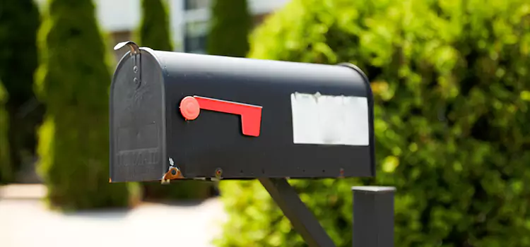 Secure Mailboxes for Packages Clinton